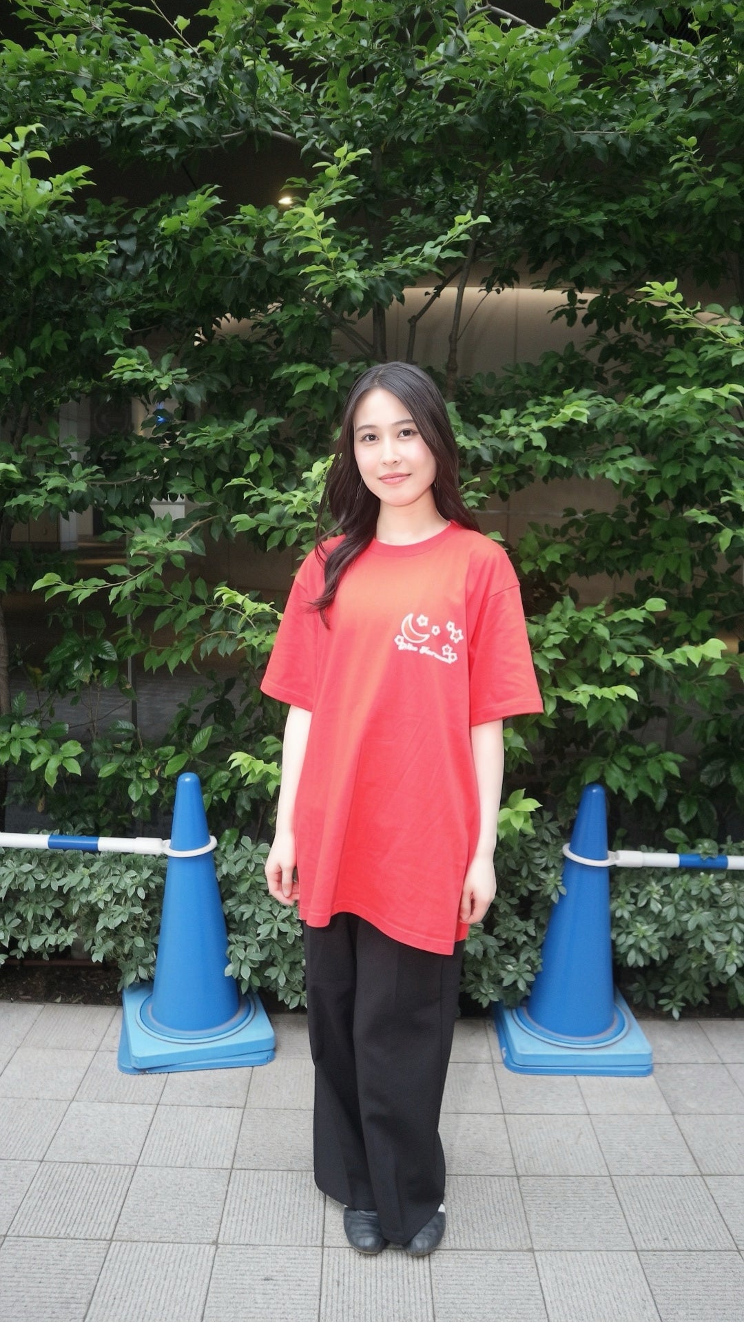 黒沼にこ　半袖Tシャツ